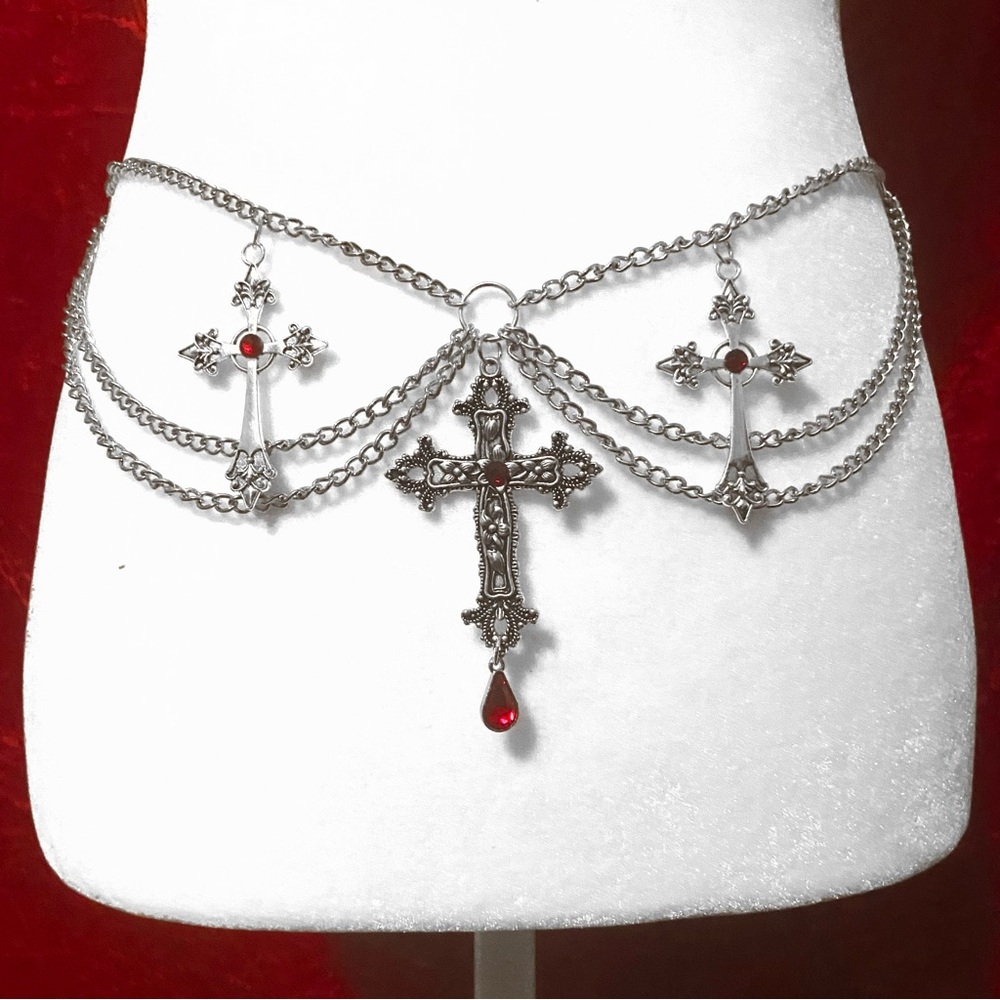 Vampire Cross Chain Belt